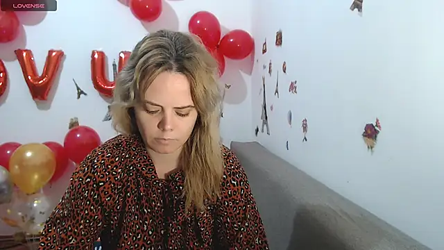 hotmilf4uxxx online show from 02/17/26, 11:18