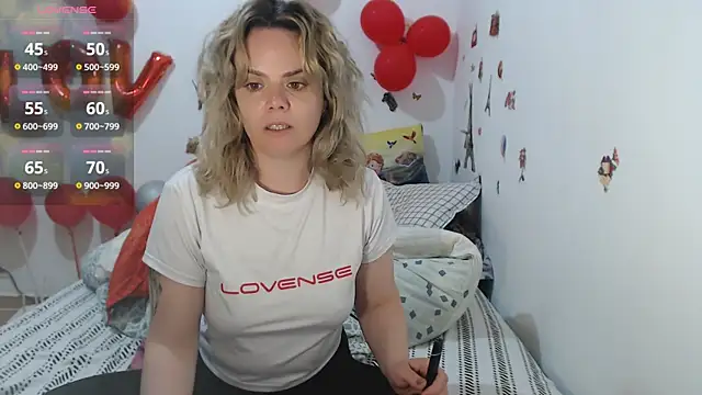 hotmilf4uxxx online show from 04/02/26, 10:24