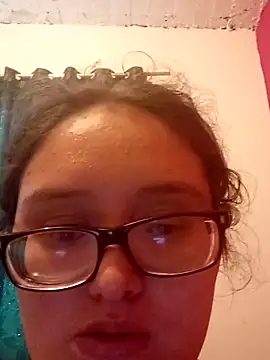 Snapshot of loba9706 chatting on 03/21/25, 12:39 loba9706 online show from 03/21/25, 12:39