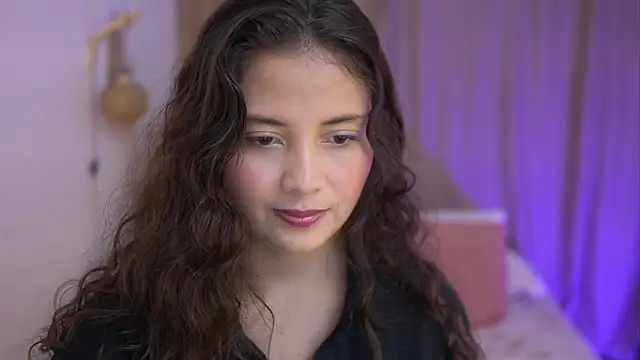 lirio05 online show from 11/27/25, 06:10