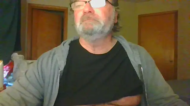 Snapshot of Doherty10 chatting on 11/03/25, 07:15 Doherty10 online show from 11/03/25, 07:15