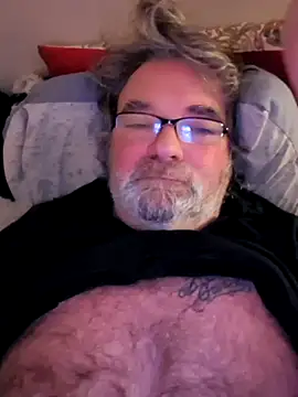 Snapshot of Doherty10 chatting on 12/22/25, 12:18 Doherty10 online show from 12/22/25, 12:18