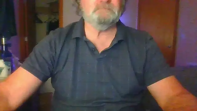 Snapshot of Doherty10 chatting on 01/08/26, 07:32 Doherty10 online show from 01/08/26, 07:32