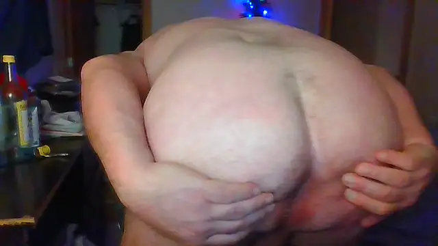 Snapshot of Doherty10 chatting on 02/18/26, 07:43 Doherty10 online show from 02/18/26, 07:43