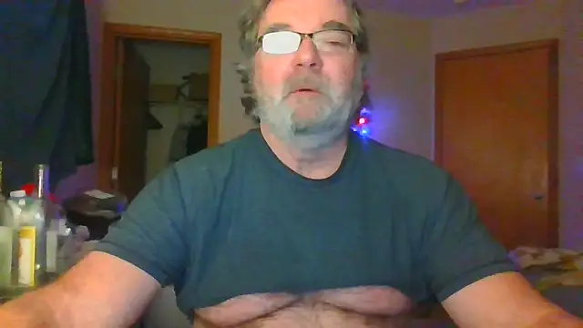 Snapshot of Doherty10 chatting on 02/21/26, 12:06 Doherty10 online show from 02/21/26, 12:06