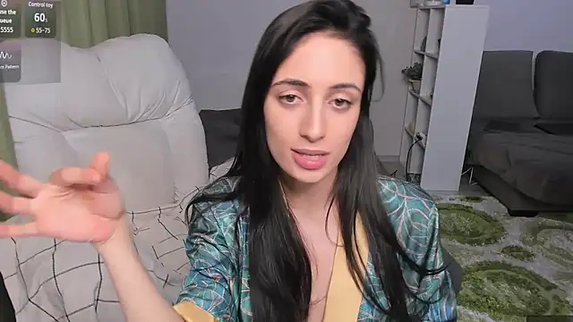 Snapshot of Melanie_Angel chatting on 05/01/26, 08:46 Melanie Angel online show from 05/01/26, 08:46