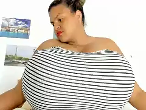 bigmom69  online show from 03/01/25, 10:53