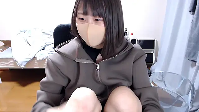 izumi  123 online show from 02/28/25, 10:52