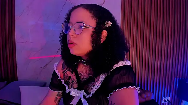 Emiilycollins online show from 10/26/25, 02:50