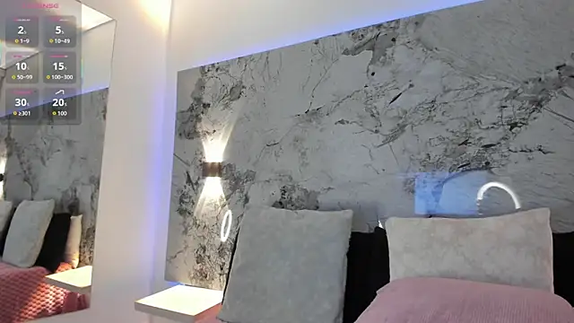 LIZ HOLMES online show from 01/19/26, 10:08