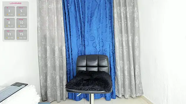 Alannis Blue1 online show from 06/18/26, 05:50