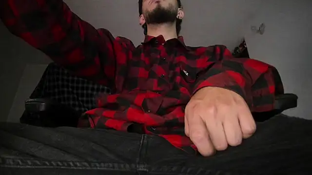 s sven03 online show from 09/12/25, 01:49