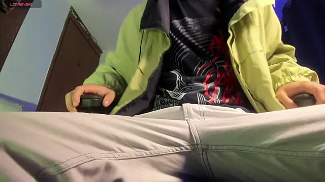 s sven03 online show from 12/22/25, 12:51