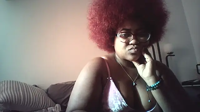 Snapshot of LionessGoddess chatting on 08/08/26, 01:02 LionessGoddess online show from 08/08/26, 01:02