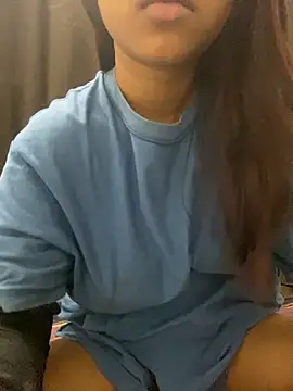 Mia 656 online show from 11/12/25, 04:35