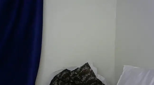 Rasta tattooed online show from 03/20/25, 03:02