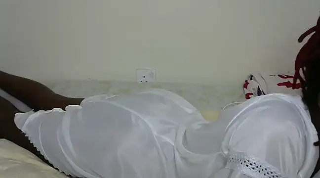 Rasta tattooed online show from 03/22/25, 03:20