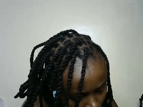 Rasta tattooed online show from 09/13/25, 12:43