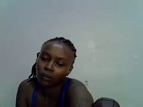 Rasta tattooed online show from 04/08/26, 05:07