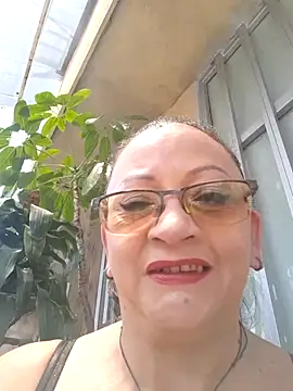 Vivianmature online show from 03/15/26, 04:02