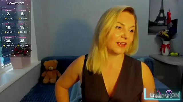 Snapshot of sweet___margaret chatting on 04/24/26, 03:58 sweet margaret online show from 04/24/26, 03:58