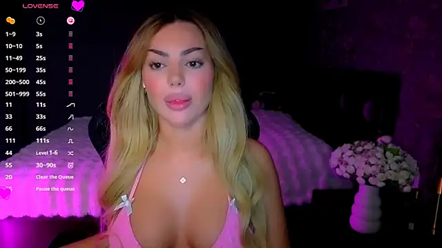 babyleilaa online show from 04/15/26, 08:42