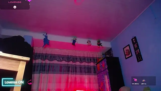 Snapshot of mexican_cum chatting on 07/30/26, 01:26 mexican cum online show from 07/30/26, 01:26