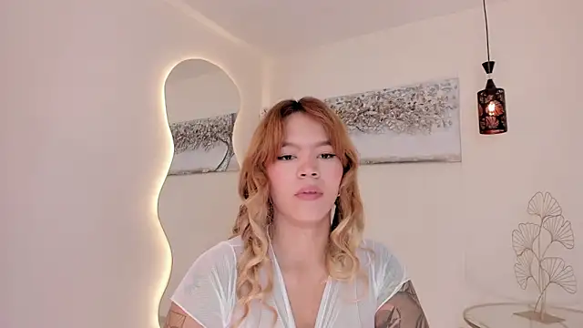 Snapshot of Adria_ross chatting on 05/08/26, 12:54 Adria ross online show from 05/08/26, 12:54