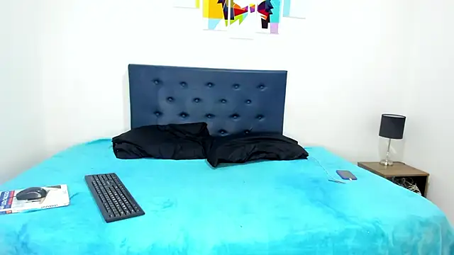 brenda sofia2 online show from 10/24/25, 08:05