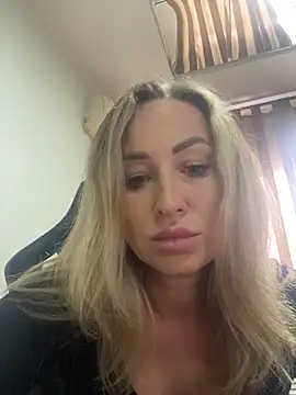 goddeesssssss online show from 12/04/25, 10:24