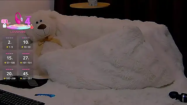 TinaHarley online show from 11/27/25, 06:32