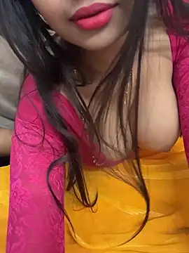 Snapshot of AASHI66 chatting on 02/01/25, 04:54 AASHI66 online show from 02/01/25, 04:54