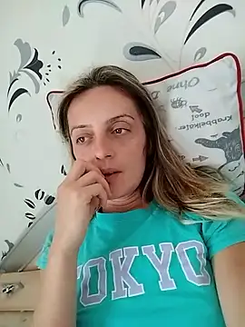 SophyGirl online show from 09/23/25, 12:19