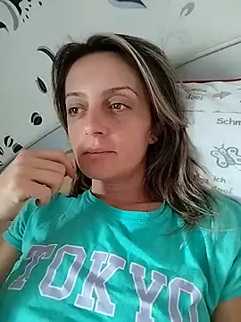 SophyGirl online show from 10/23/25, 12:37