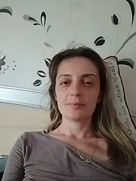 SophyGirl online show from 05/20/26, 01:28