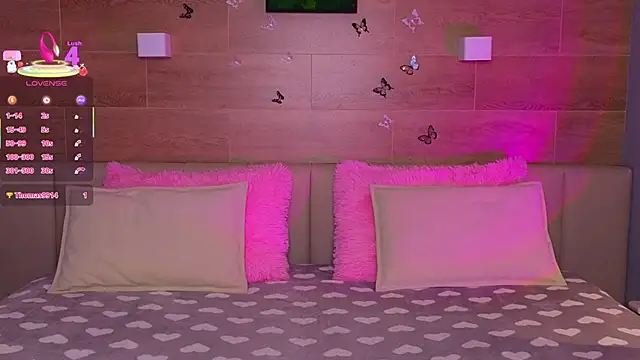 SaraCros online show from 11/11/25, 05:40