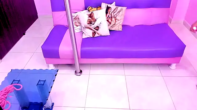 mature dirty squirt online show from 03/15/25, 12:34