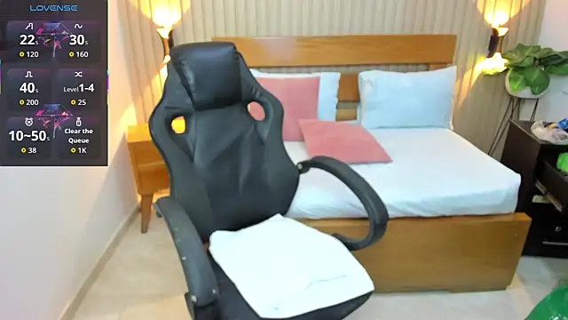 luciana ballesteros  online show from 03/04/26, 12:11