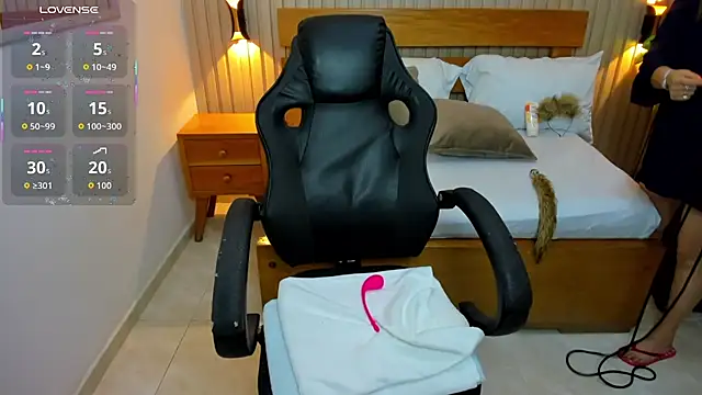 luciana ballesteros  online show from 04/18/26, 12:31