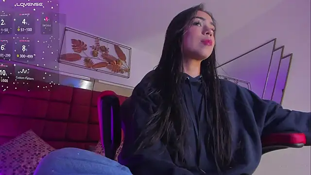 FaloonRoussel online show from 10/25/25, 12:18