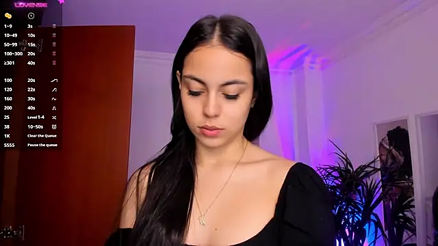 Aleejaa   online show from 02/01/25, 11:32