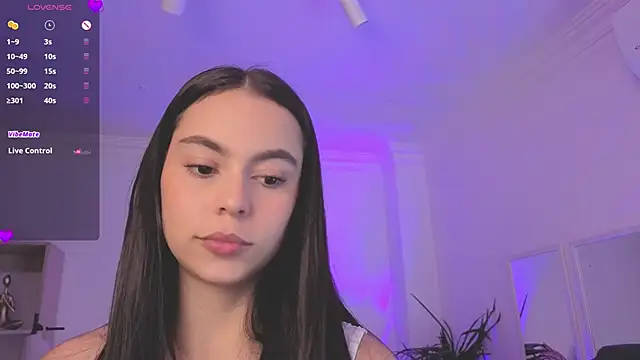 Aleejaa   online show from 04/14/26, 11:38