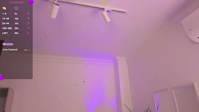 Aleejaa   online show from 04/18/26, 11:36