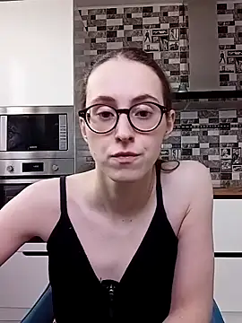 MartiniiSelenna online show from 02/06/25, 09:43