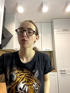 MartiniiSelenna online show from 09/14/25, 05:50