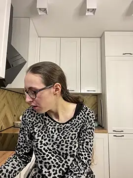 MartiniiSelenna online show from 09/29/25, 05:34