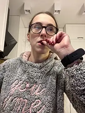 MartiniiSelenna online show from 10/05/25, 05:39