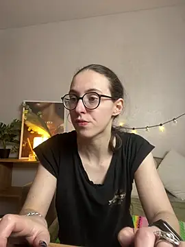 MartiniiSelenna online show from 04/23/26, 06:03