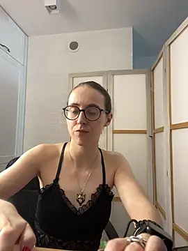 MartiniiSelenna online show from 07/06/26, 05:59