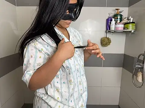 Snapshot of neelayoung chatting on 01/18/25, 06:10 neelayoung online show from 01/18/25, 06:10